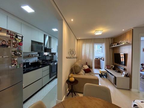 Apartamento à venda em Campinas, Taquaral, com 2 quartos, com 61 m², Living Welcome